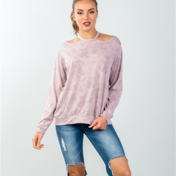 BLUSH CUT OUT PULLOVER - Picture 3 of 3